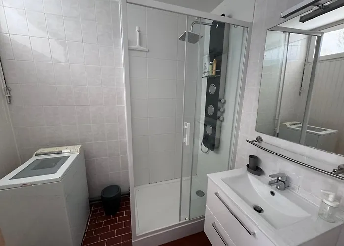 L Echappee Grand 2 Pieces Centre 500m Garage Wifi Fibre Ps5 Equipe Apartman *